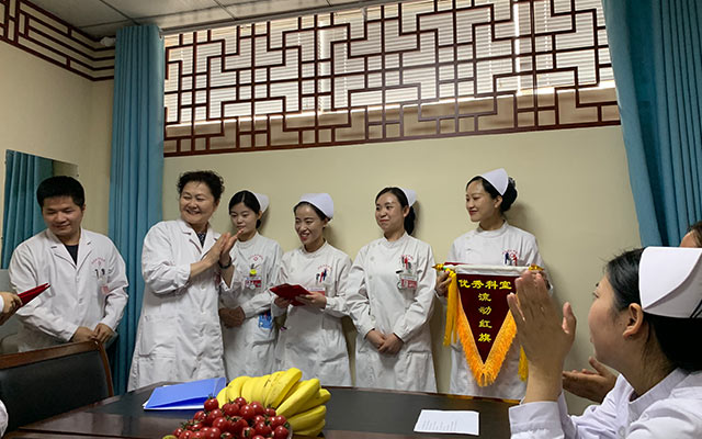 【5.12护士节】万象城平台,万象城（中国）举办茶话会白衣天使受表彰(图6)